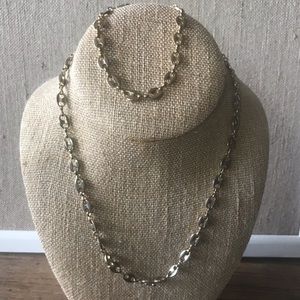 Gold tone Link Necklace and Bracelet Set
